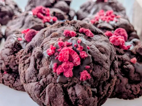 Vegan GF Chunky Cookies from Mumma Bakes SA 