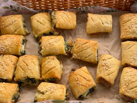 GF Vegetarian Potato & cheese Sausage rolls from B Kinda Crunchy 