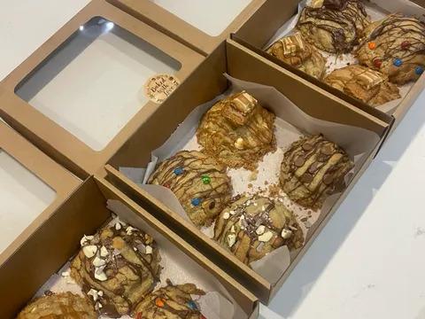 Box of 4 from Baked at home