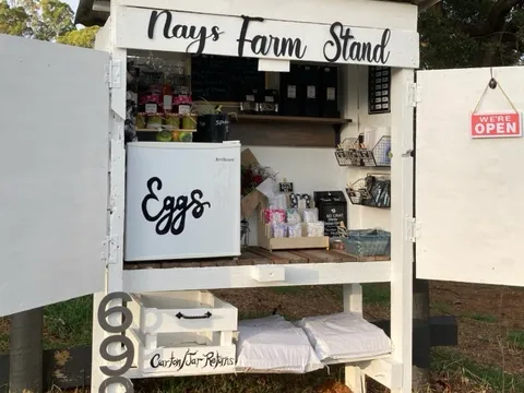 Nays Farm stand in Gawler, TAS