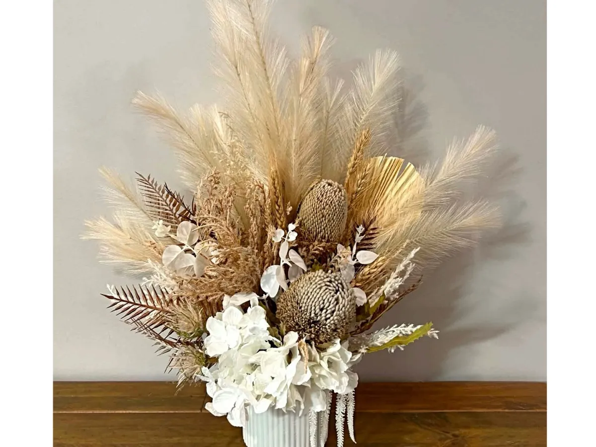 Weberflorals in leonay, NSW