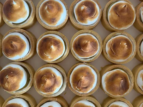 Sweet Cheeks Patisserie in Hillbank, SA